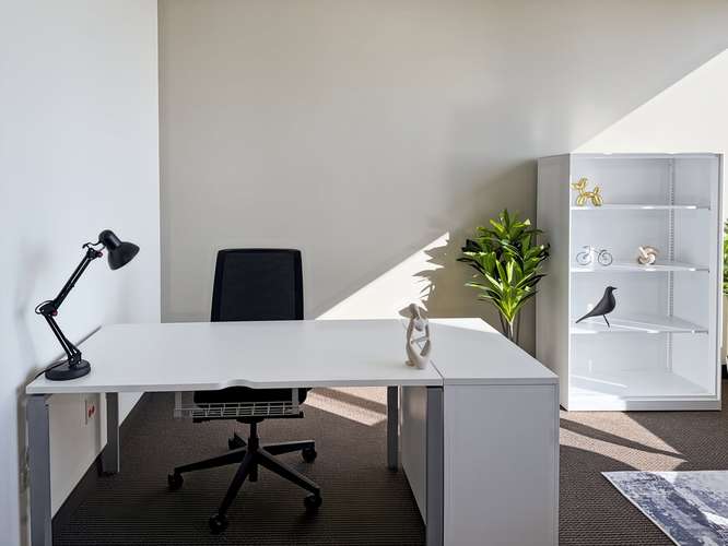 Acceso a oficina privada bajo demanda en Open Office Bogota, Business Suites Calle 100 - Imagen 8