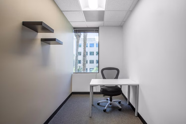 Membresías flexibles de oficina en Bogota, Business Suites Santa Barbara