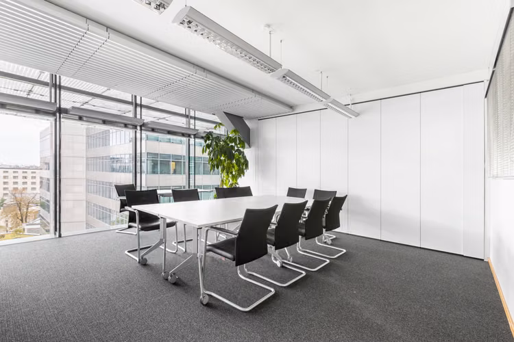 Oficina abierta en renta para 15 personas en Bogota, Business Suites Santa Barbara - Imagen 8