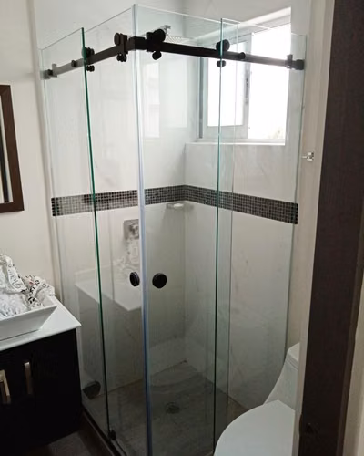 raw glass for windows in the home