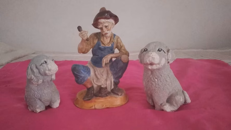 Venta de elotes de muebles por motivo viaje - Imagen 2