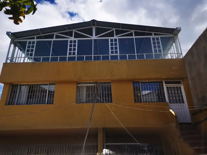 vendo casa bodega rentando