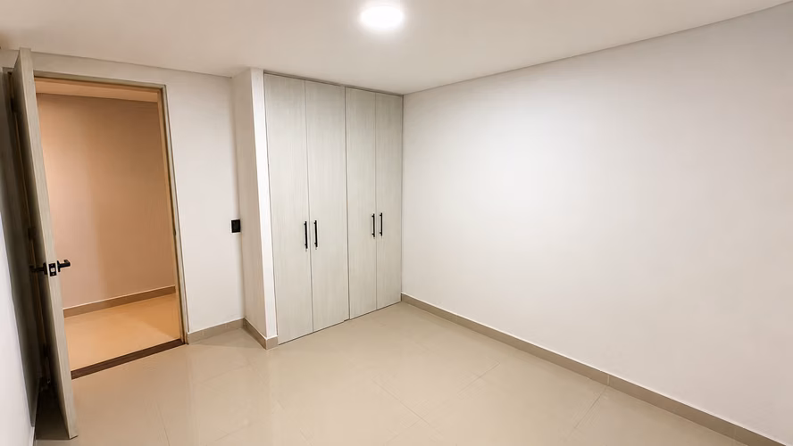 Apartamento en Venta en Cristales conTerraza y Vista Panorámica