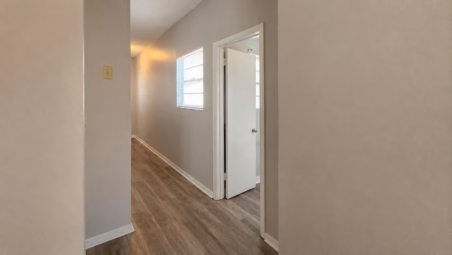 Casa en Venta en Jacksonville Florida | 3 Habitaciones | Ideal para Inversión y Renta - Imagen 5
