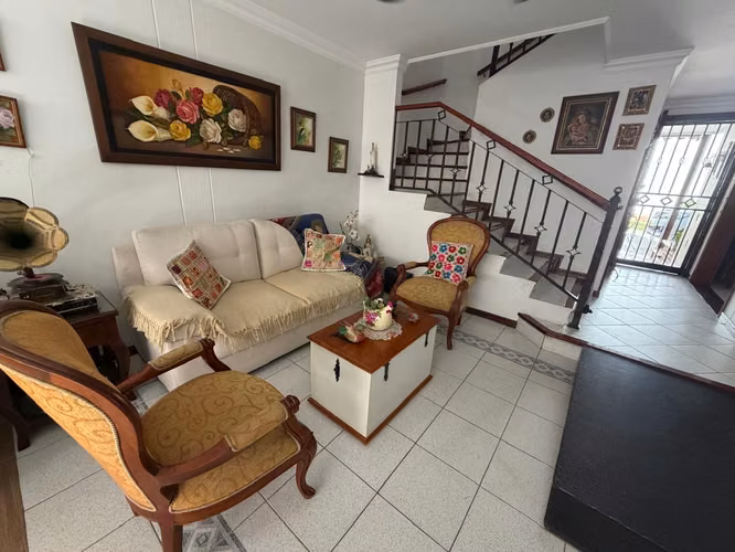 VENTA CASA CAÑAVERAL. CONJUNTO ÁLAMOS PARQUE - Imagen 4
