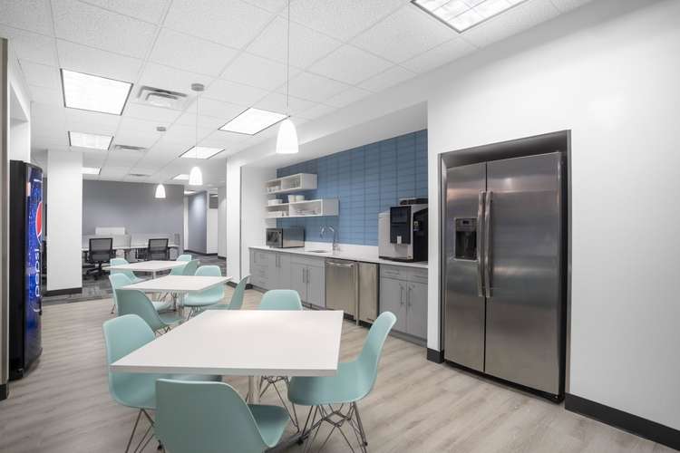 Oficina privada en alquiler – Regus Medellin, Los Colores en - Imagen 5
