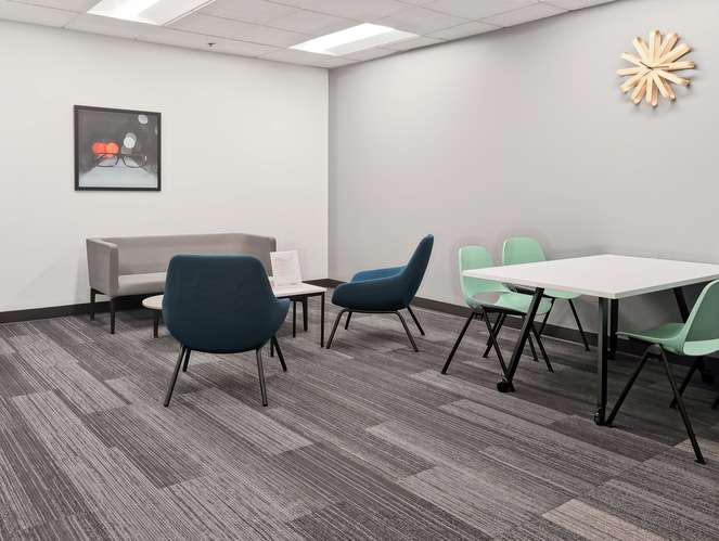 Oficina privada en alquiler – Regus Medellin, Los Colores en - Imagen 3