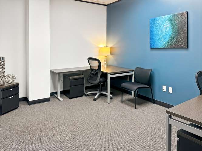 Oficina privada en alquiler – Open Office Envigado, Buena Mesa en