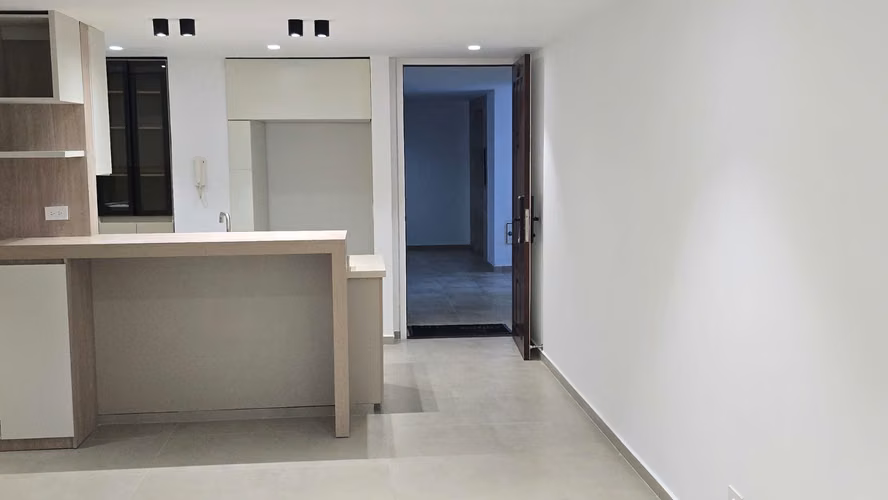VENTA APARTAMENTO CABECERA DEL LLANO.  EDIFICIO COLINA IMPERIAL - Imagen 2