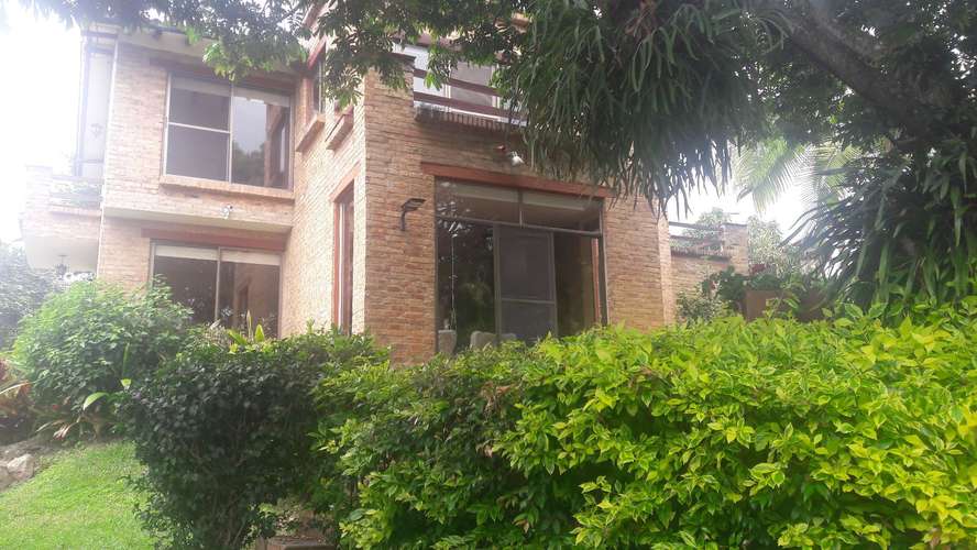 VENDO MI HERMOSA CASA CAMPESTRE CERCA A BOGOTA