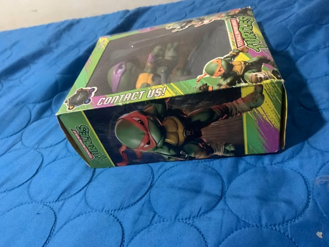 Combo Original Hot Wheels + Figura Donatello TMNT Nuevos Sellados