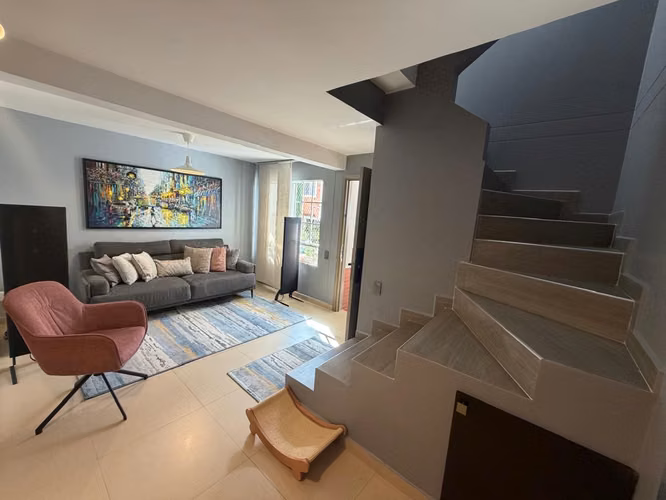 VENTA  CASA LAGOS DEL CACIQUE. CONJUNTO TESORO DEL CACIQUE