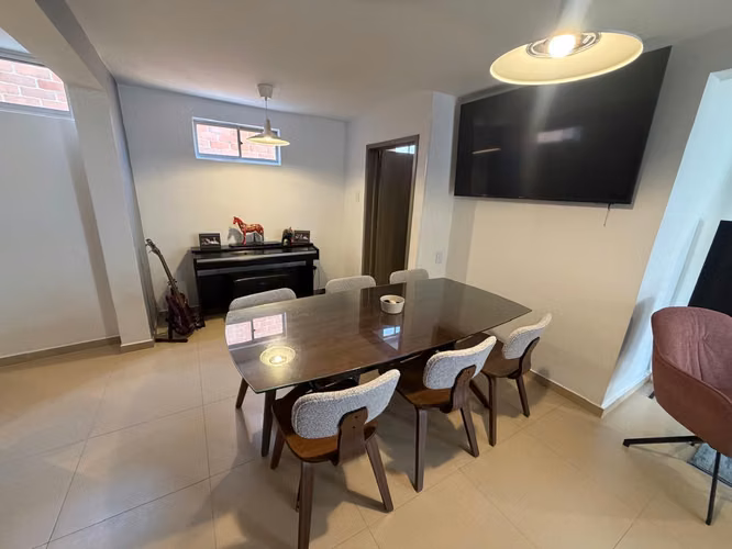 VENTA  CASA LAGOS DEL CACIQUE. CONJUNTO TESORO DEL CACIQUE