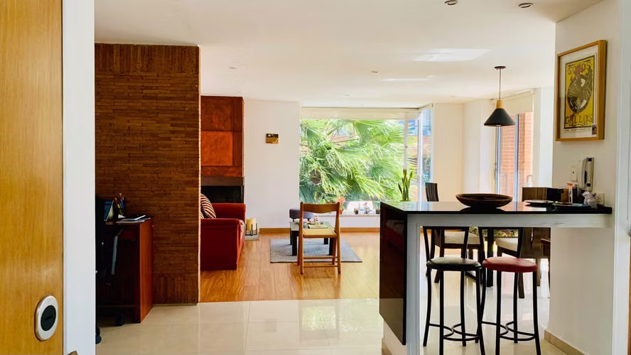 SE ARRIENDA APARTAMENTO EN SAN PATRICIO