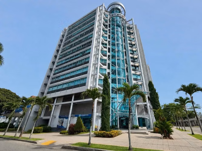 VENTA OFICINA BOLARQUI. EDIFICIO TORRE MARDEL