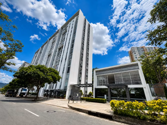 VENTA APARTAMENTO CAÑAVERAL.  CONJUNTO RESIDENCIAL CLUB HOUSE 3