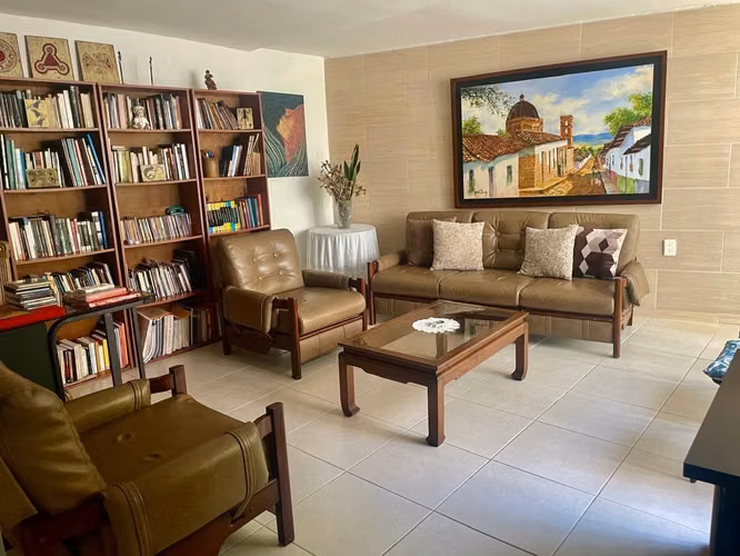 VENTA APARTAMENTO CABECERA DEL LLANO. EDIFICIO MARTHA CECILIA 