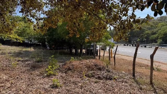  SE VENDE ESPECTACULAR LOTE EN PUERTO CAIMÁN 