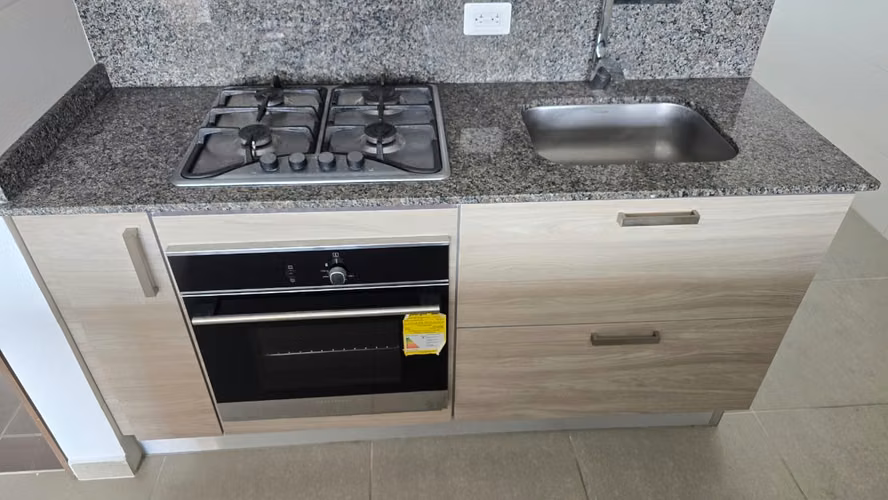 VENTA APARTAMENTO ABADÍAS CONDOMINIO. CONJUNTO MONTSERRAT - Imagen 4