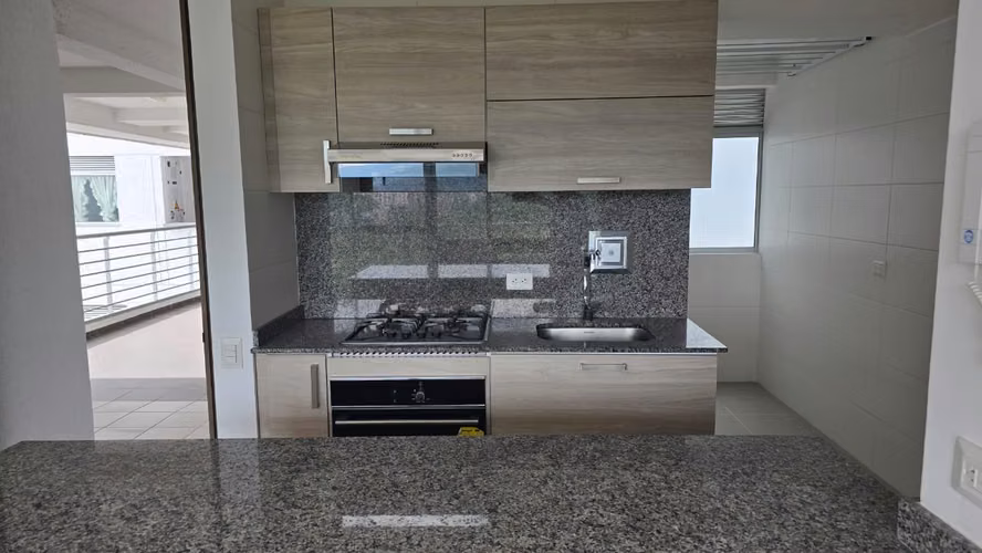 VENTA APARTAMENTO ABADÍAS CONDOMINIO. CONJUNTO MONTSERRAT - Imagen 3