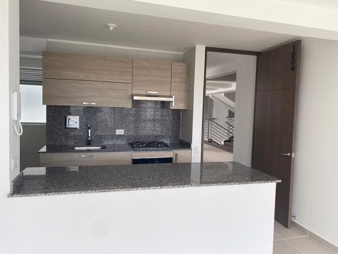 VENTA APARTAMENTO ABADÍAS CONDOMINIO. CONJUNTO MONTSERRAT - Imagen 4