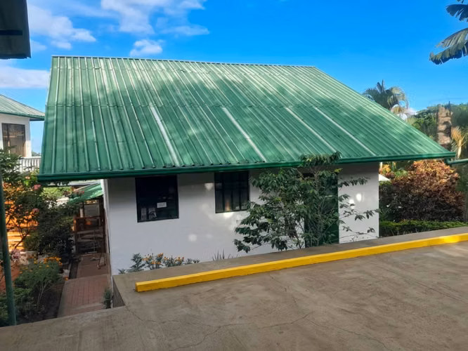 Espectacular  Finca en Anapoima Vereda La Esmeralda – 2 Casas, Piscina Y Gran Terreno