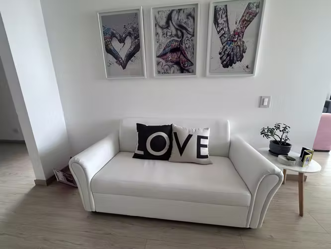 Venta Garaje Bogotá - Sofás desde 900k + Comedor 6 sillas