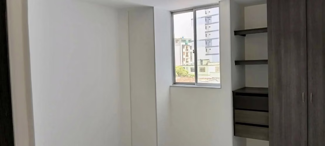 VENTA APARTAMENTO ALARCON. EDIFICIO PARQUE ALARCON - Imagen 5