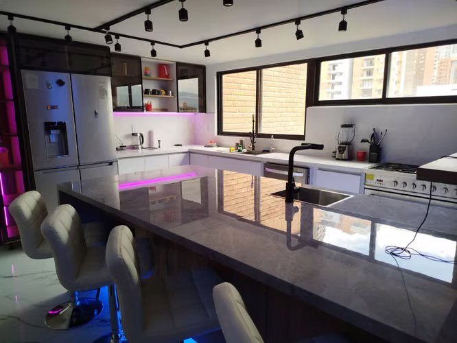 Penthouse poblado Provenza totalmente nuevo para estrenar  - Imagen 3