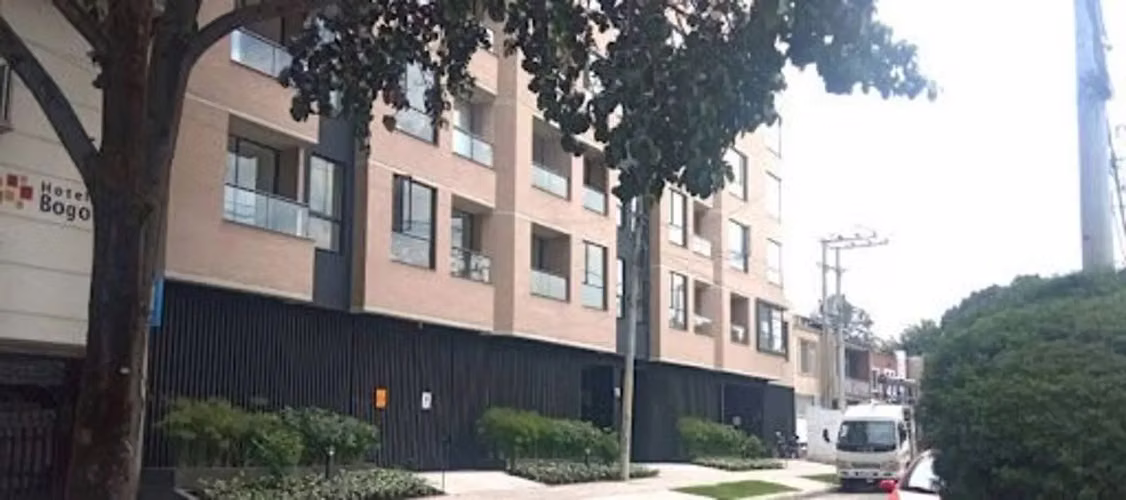 SE ARRIENDA APARTAMENTO EN CHAPINERO ALTO