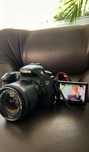 Canon EOS 60D + Lente  mm - Imagen 2