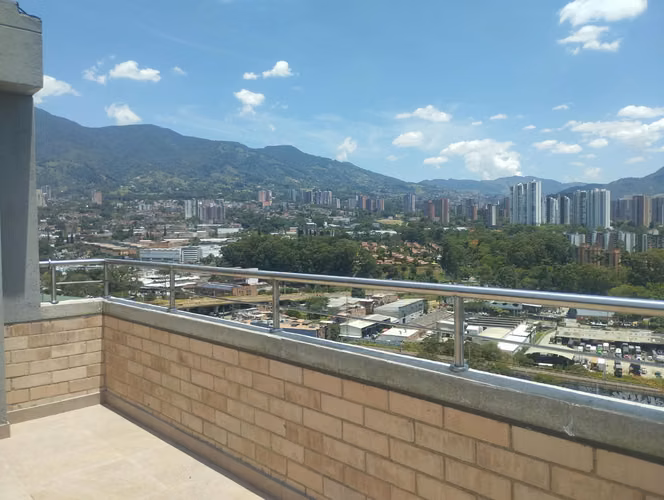 APARTA LOFT EN SABANETA A 5 MINUTOS DE LAESTACION ESTRELLA