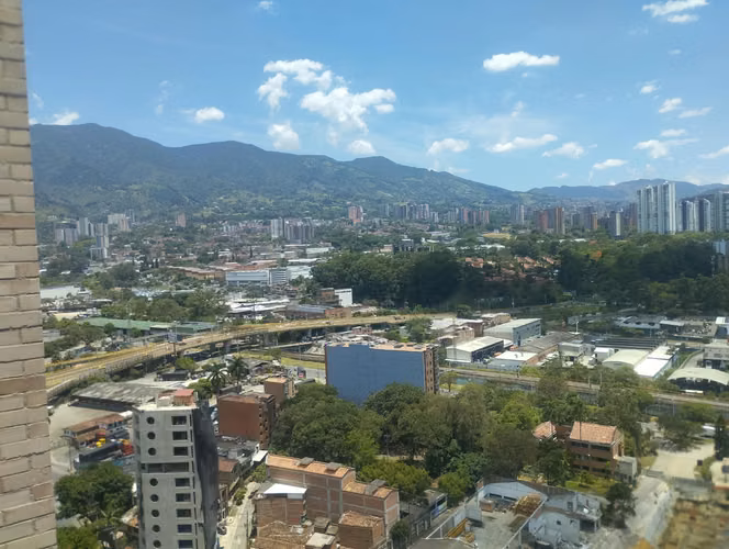APARTA LOFT EN SABANETA A 5 MINUTOS DE LAESTACION ESTRELLA