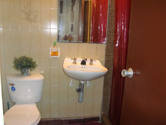 Arriendo habitación amoblada cerca al Portal Norte - Imagen 10
