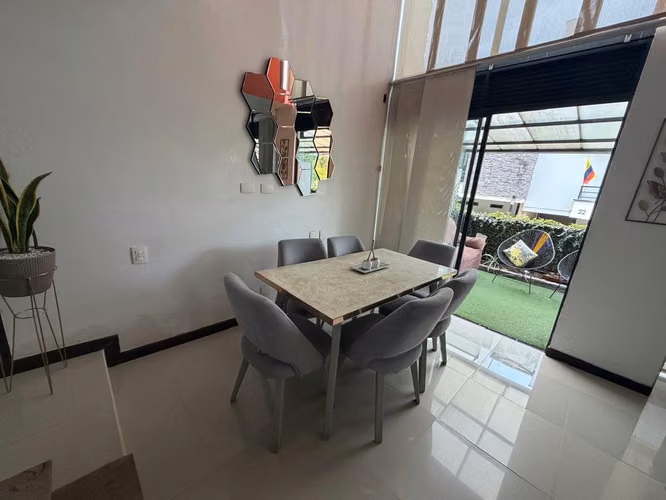 VENTA CASA CAÑAVERAL. CONJUNTO  VALTERRA - Imagen 2