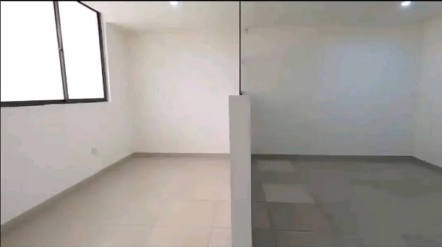 SE ARRIENDA CASA COMERCIAL EN SUBA
