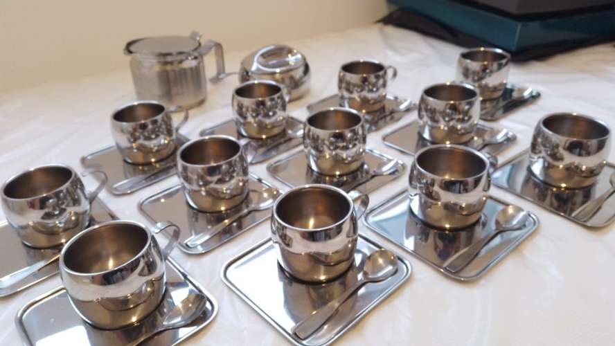 Elegancia Tramontina: Juego De Té Completo 12 Puestos, Azucarera Y Lechera