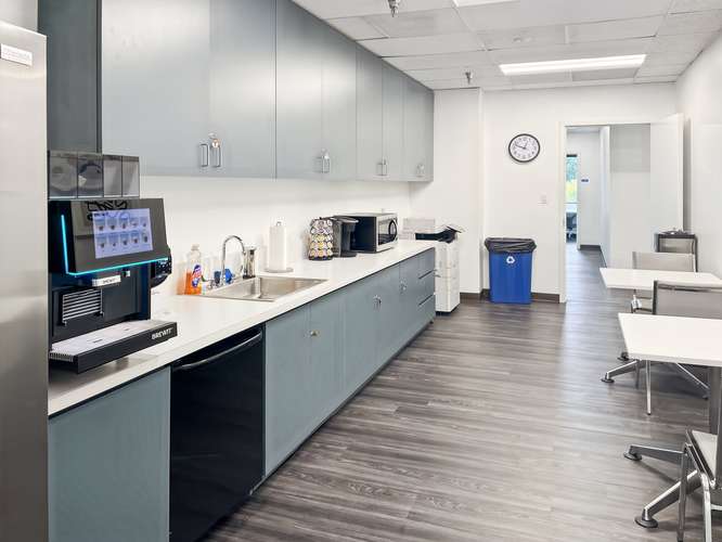 Amplio espacio de oficina en alquiler – HQ Bogota, Tintal - Imagen 6