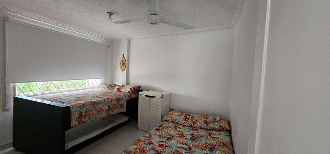 Casa con piscina en el centro de Melgar | 7 habitaciones, capacidad para 35 personas e ideal para inversión turística