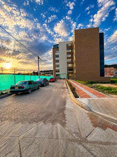 CONSULTORIO | OFICINA | EN ARRIENDO | EDIFICIO GREEN LIFE | TUNJA