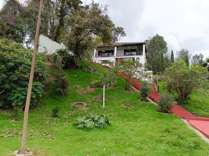 LOTES Y TERRENOS EN COLOMBIA