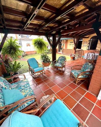 VENTA CASA LAGOS DEL CACIQUE. CONJUNTO QUINTAS DEL CACIQUE 