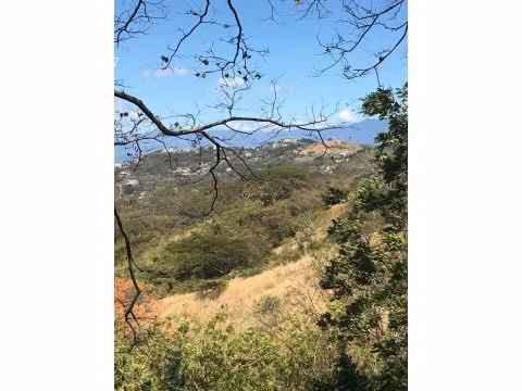 LOTE EN VENTA EN EL ALTO DE LAS PALOMAS - Imagen 1