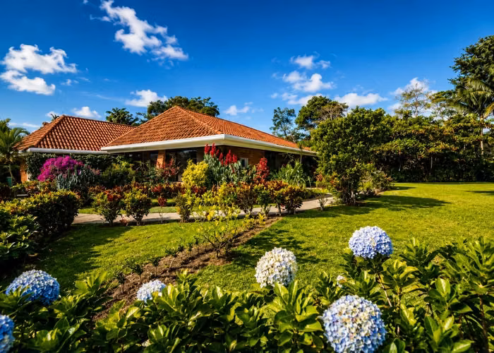 Hermosa casa Hacienda los Reyes- La Guácima