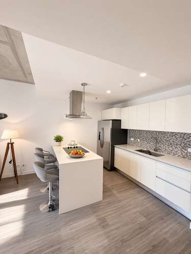 Alquiler Ejecutivo en Escazú Village |2 Hab c/ Walk-In Closet + Línea Blanca + Terraza Piscina + Sótano | $2000 USD