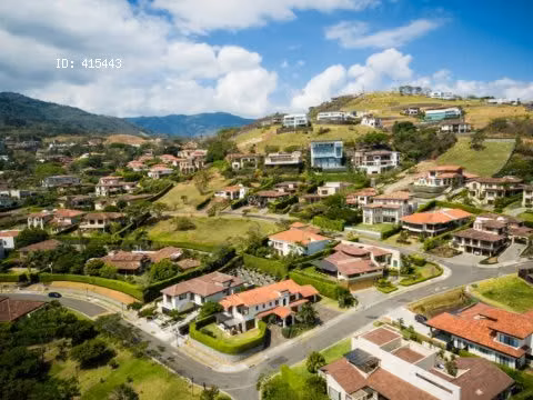 Lotes en Escazu. Condominio Cerro Alto. Espectacular vista - Imagen 4