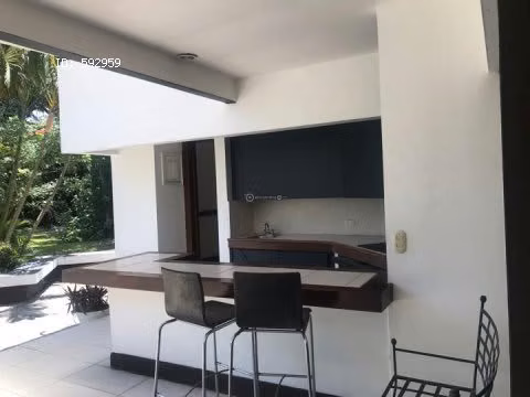 ESCAZU....VENTA CASA  POR MULTIPLAZA DUENO FINANCIA  -REBAJADA