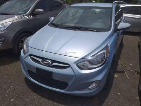 Hyundai Accent 2013 Automático Americano