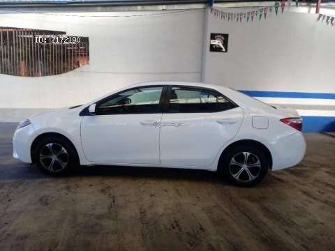 Toyota Corolla LE 2015 Automático