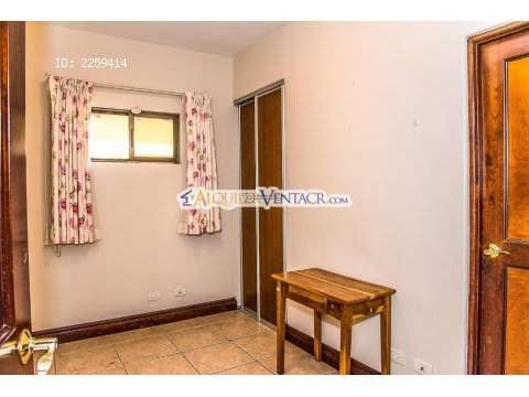 CONDO DE 450 M2 Y 800 M2 DE LOTE EN SANTA ANA PIEDADES
